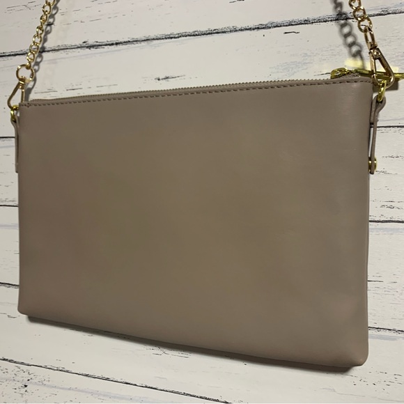 Joy & Iman Gray Leather Shoulder Bag Gold Tone Chain Strap 12”x 8”x 0.5” - Picture 8 of 13